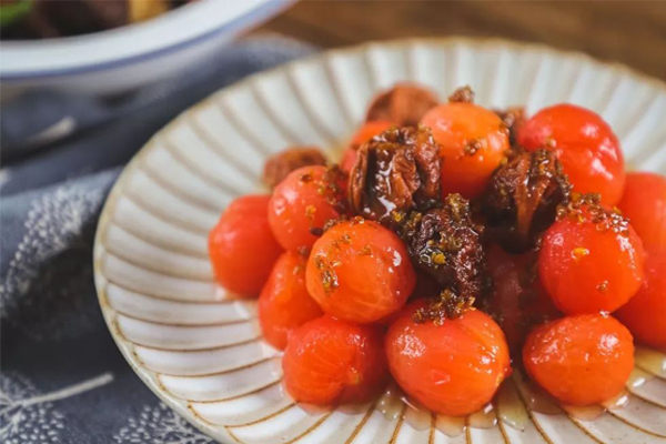 夏天清爽解腻又简单的话梅入菜(准备过程+制作方法) 1.jpg